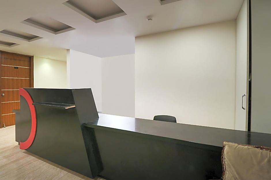 Capital O Hotel 24 Plus