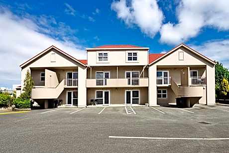 Balmoral Lodge Motel