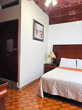 Comfort Triple Room