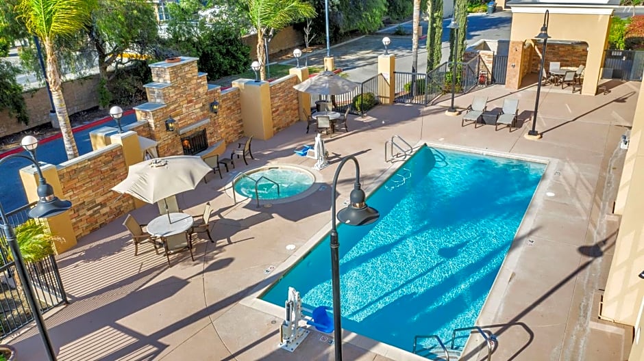 Hampton Inn By Hilton & Suites Hemet