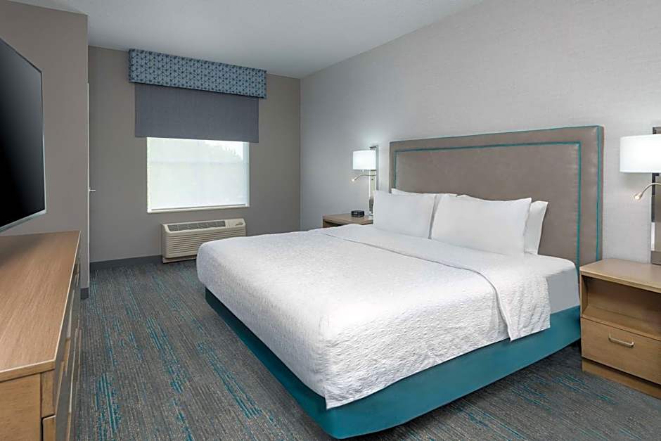 Hampton Inn By Hilton Boston Bedford Burlington