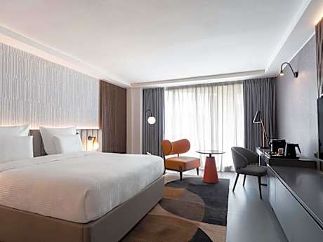 Executive King Room
