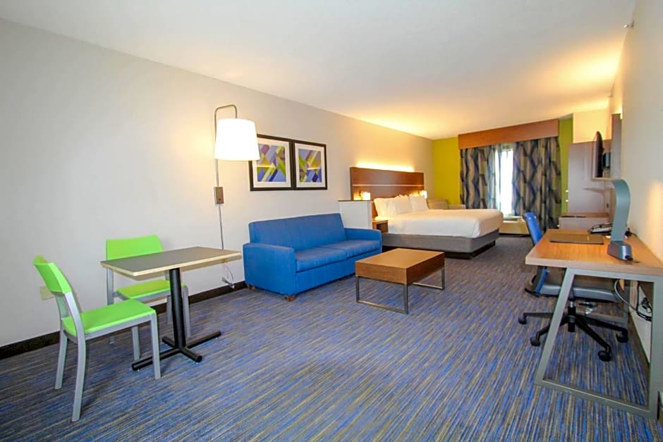 Holiday Inn Express Hotel & Suites Charleston - North, an IHG Hotel