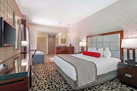 King Room with Spa Bath - Non Smoking