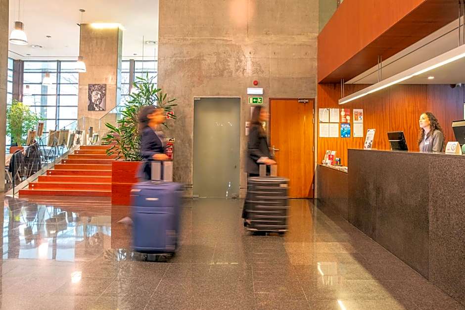 Vip Executive Arts Hotel