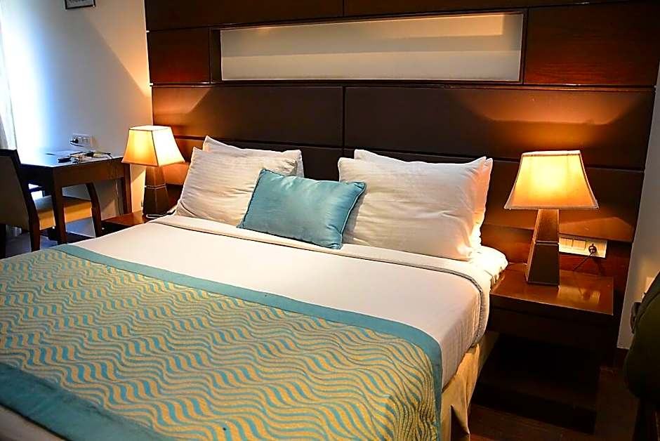 Stately Suites - MG Road