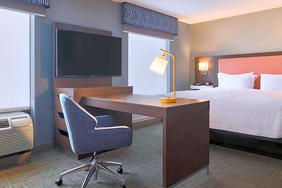 Hampton Inn By Hilton And Suites Smithfield