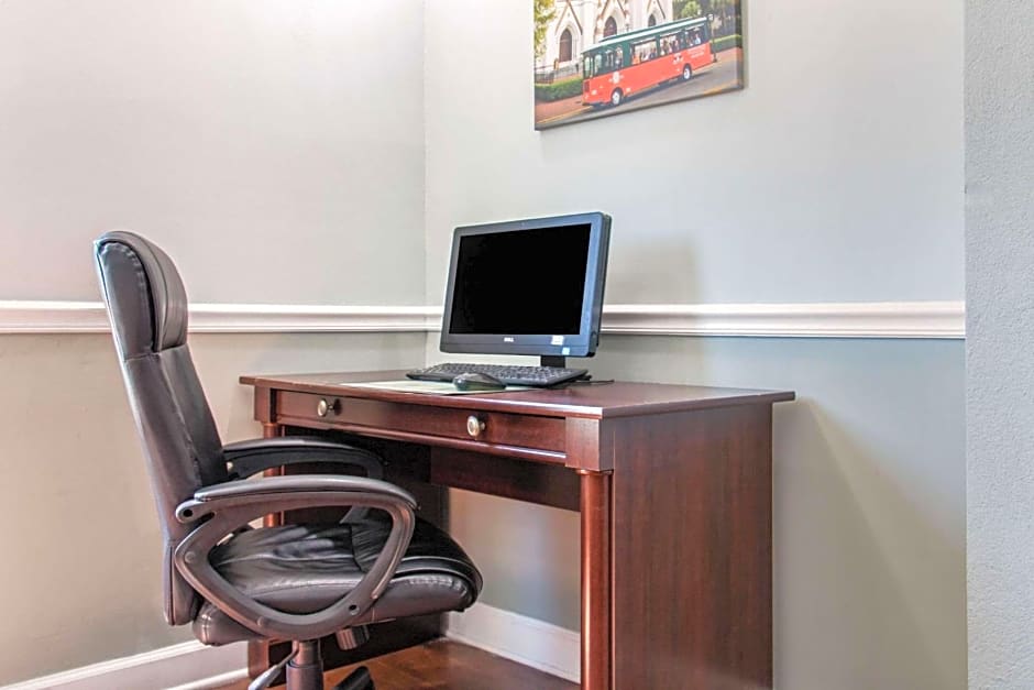 Quality Inn Pooler - Savannah I-95
