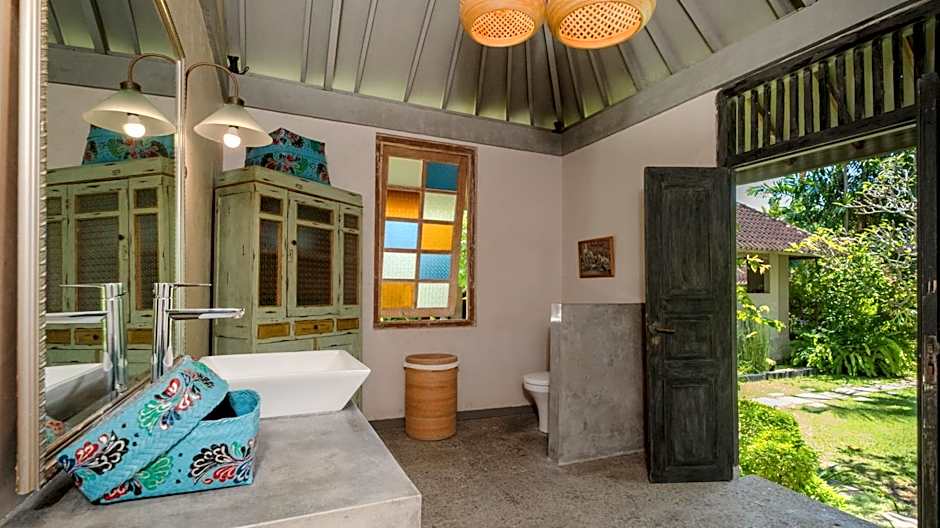 Villa Koyama by Villa Finder