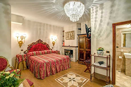 Navona Gallery Suites