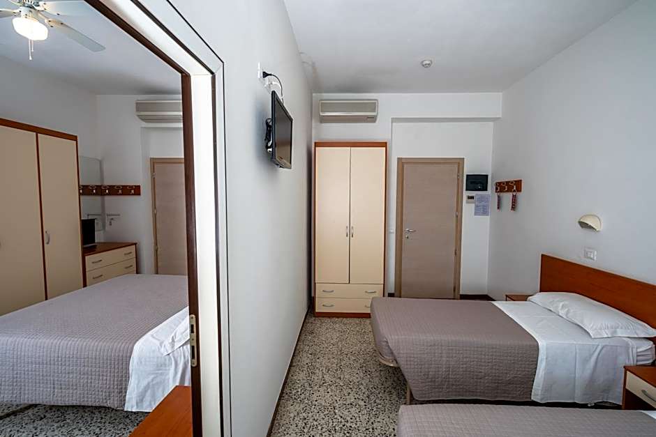 Hotel Globus