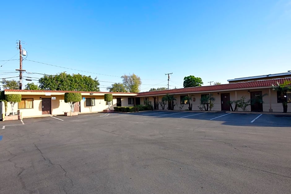 Best Budget Inn Anaheim