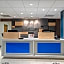 Holiday Inn Express Hotel & Suites Woodbridge by IHG