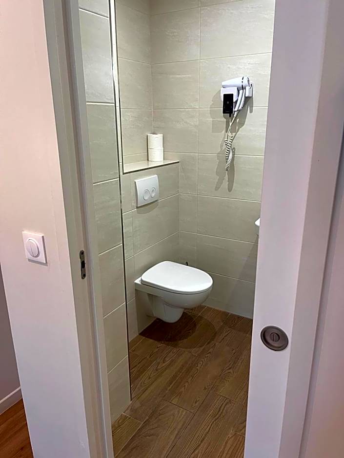 Hipotel Paris Voltaire Bastille