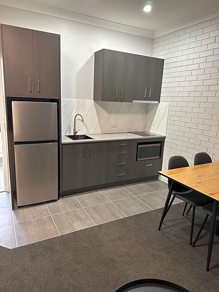 Blue Violet Motor Inn