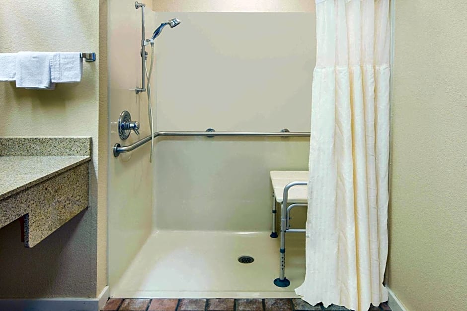 Days Inn by Wyndham Lonoke