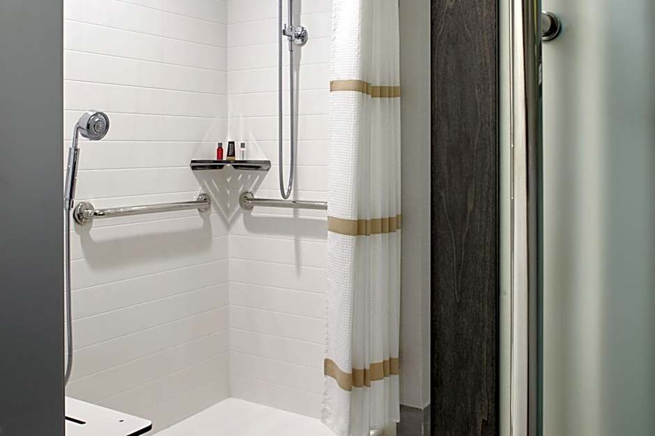 Marriott Cincinnati Northeast