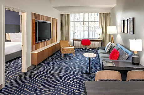 1 Bedroom Suite, 2 Queen, Sofa bed