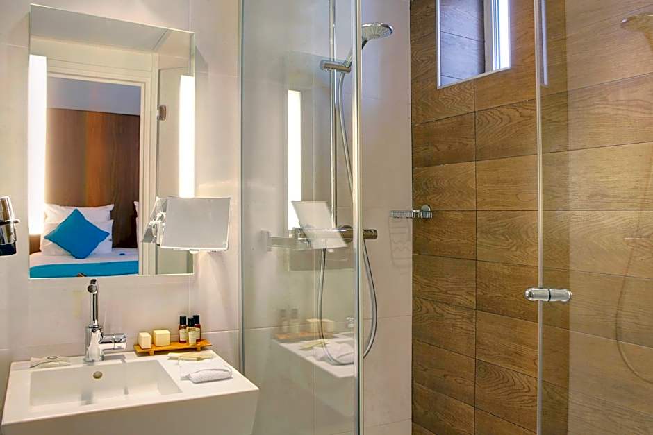 Best Western Plus 61 Paris Nation Hotel