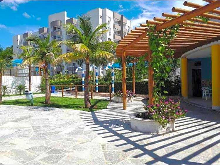 Lagoa Quente Flat Service -512B