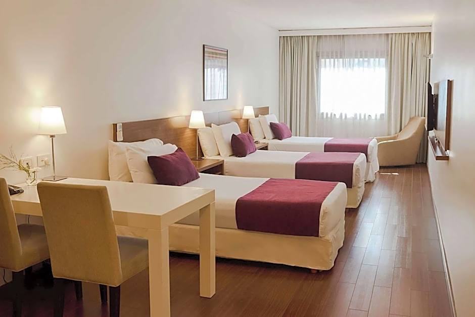 Dazzler by Wyndham Buenos Aires Maipu