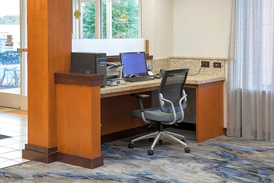 Fairfield Inn & Suites by Marriott South Boston