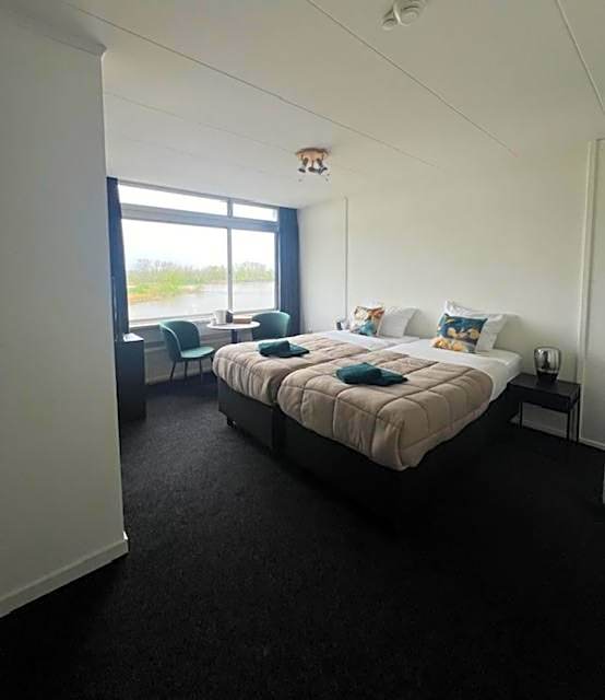 Hotel aan de Linge