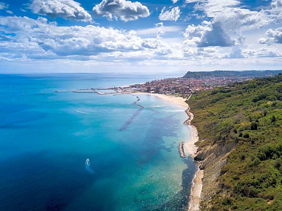 Amadei Hotel Promenade