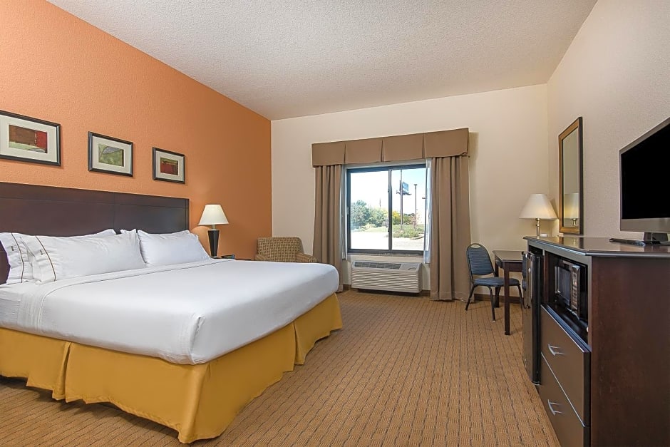 Holiday Inn Express and Suites Lafayette East