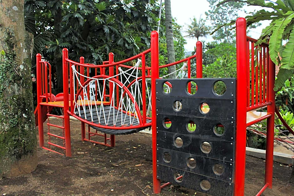 RedDoorz Hostel @ Dago 2