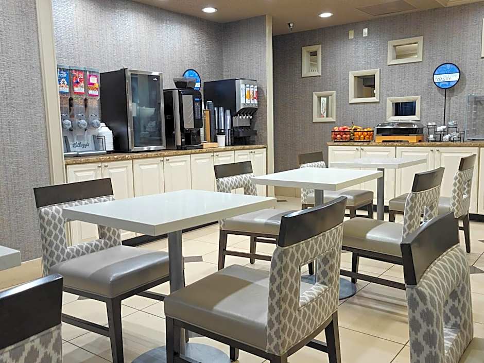 Sonesta Essential Hotels Overland Park