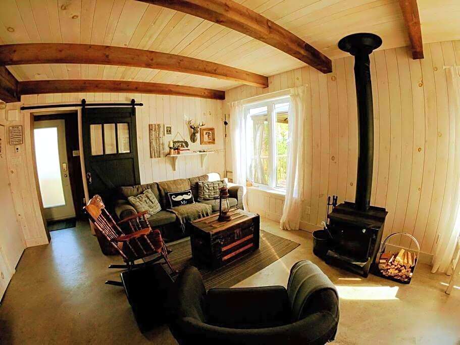 CHALET RIVIÈRE ETCHEMINS, Un endroit unique