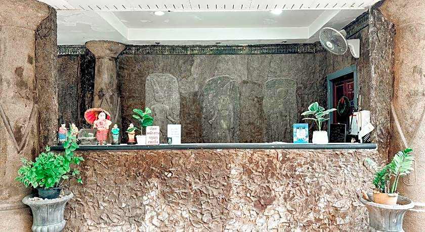 Grand Amazon Hotel