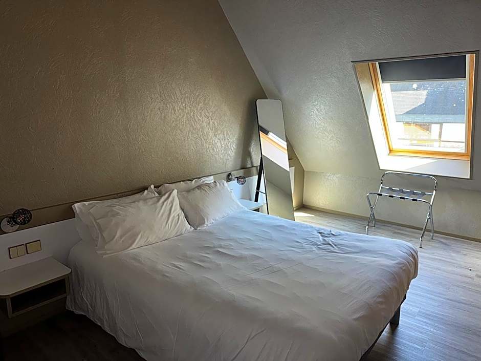 Hôtel Dupleix - Hyper centre - Réouverture