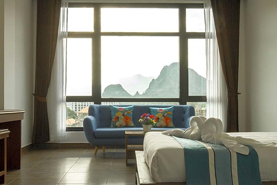 Vang Vieng Top View Hotel