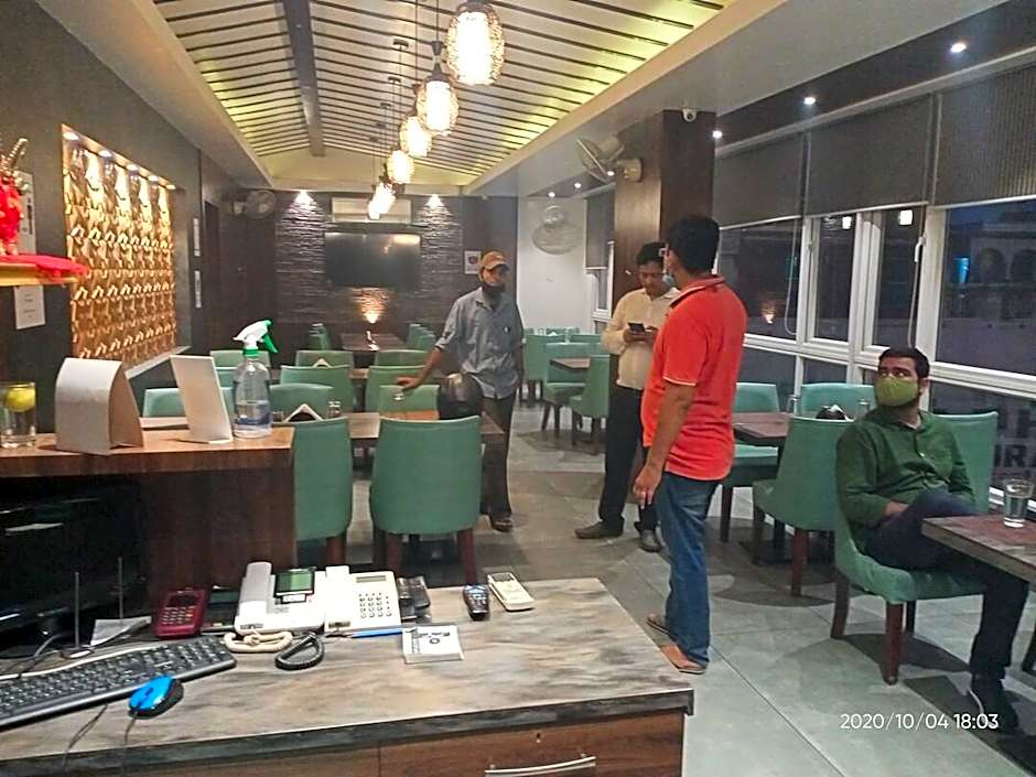 A Palace on River Rashmi Guest House