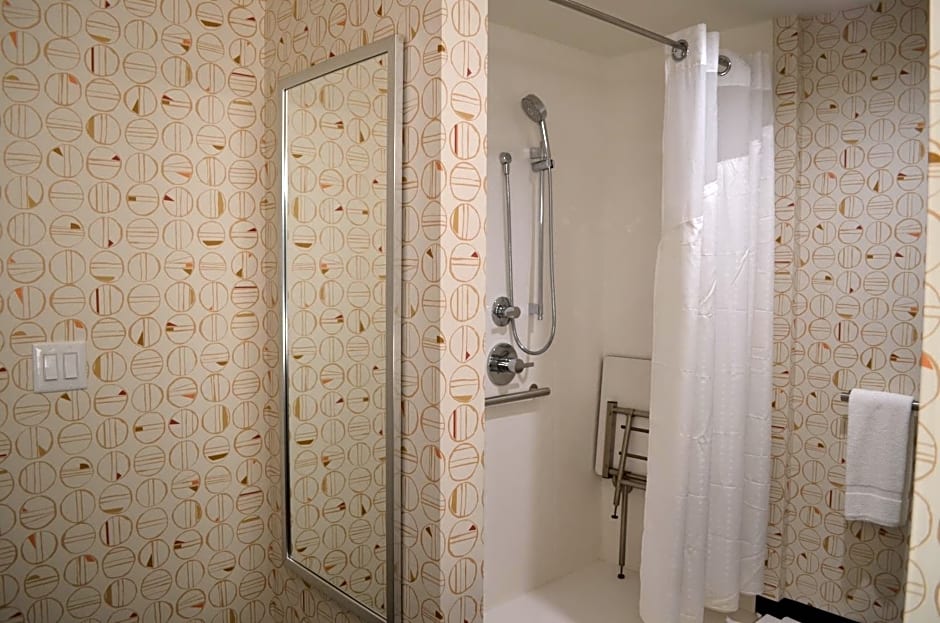 Holiday Inn NW Houston Beltway 8 By IHG