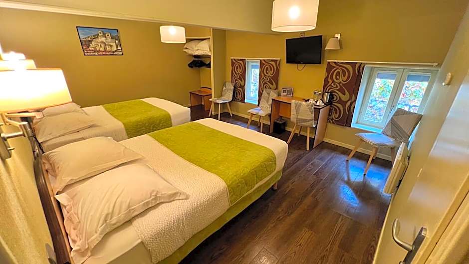 Logis Hotel Restaurant Azalees