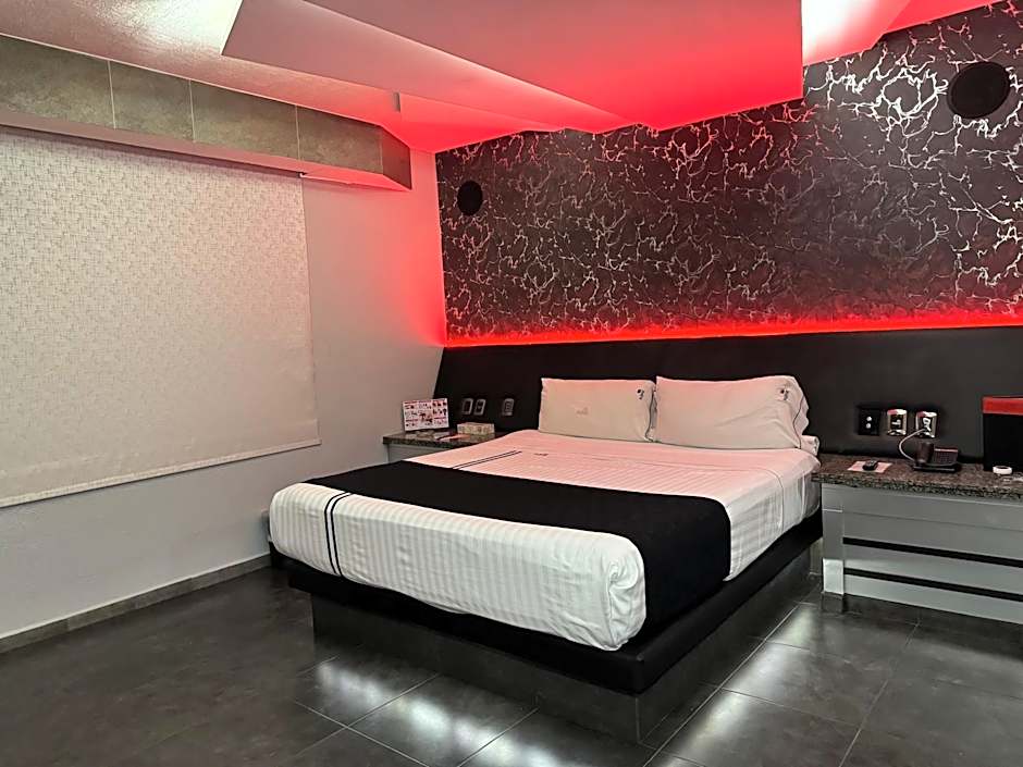 Kuboz Motor Hotel (Motel y Hotel)