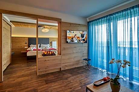 Studio with Mountain View