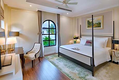 Villa 4 Bedrooms with VinWonders Ticket (1 time)