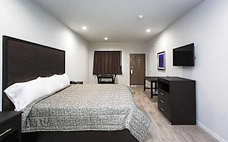 Standard King Room