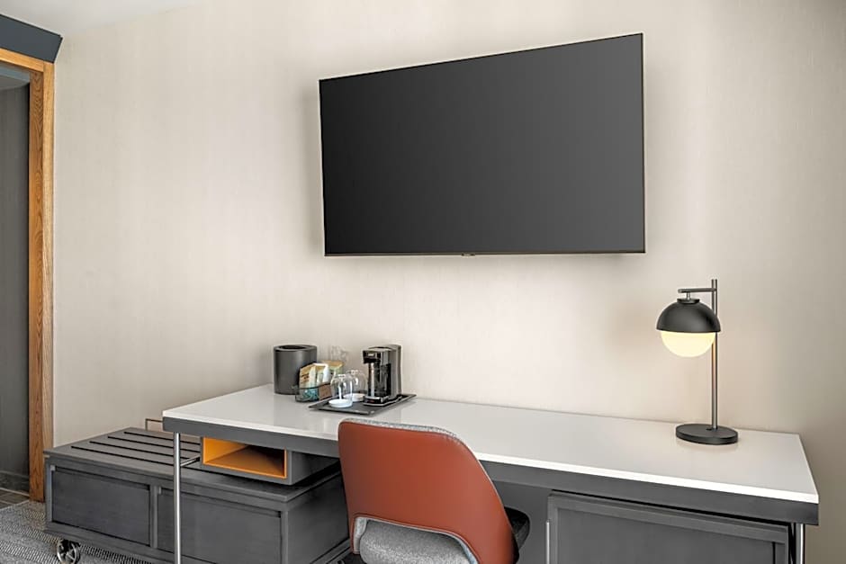 Courtyard by Marriott Milwaukee Brookfield at Poplar Creek