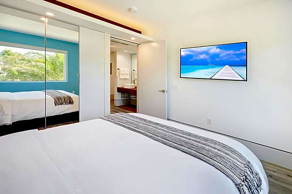 Ocean Treasure Beachside Suites