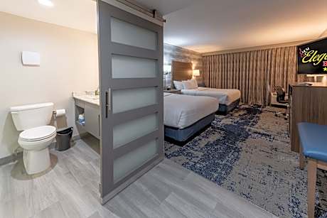 Superior Queen Room with Two Queen Beds