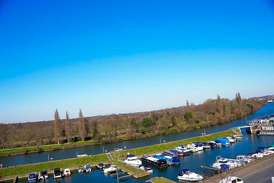 Crowne Plaza London - Kingston By IHG