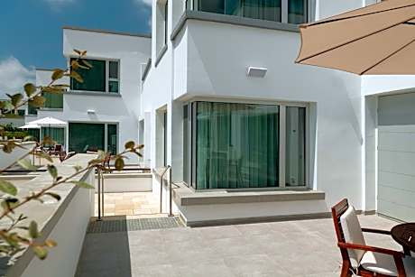 Superior Suite with Sea View