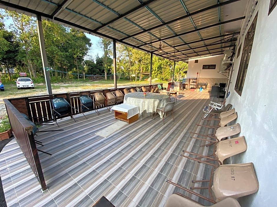 90115 Citra Kadok Hotel & Banquet Hall