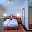 Cityhotel Goldener Adler B&B