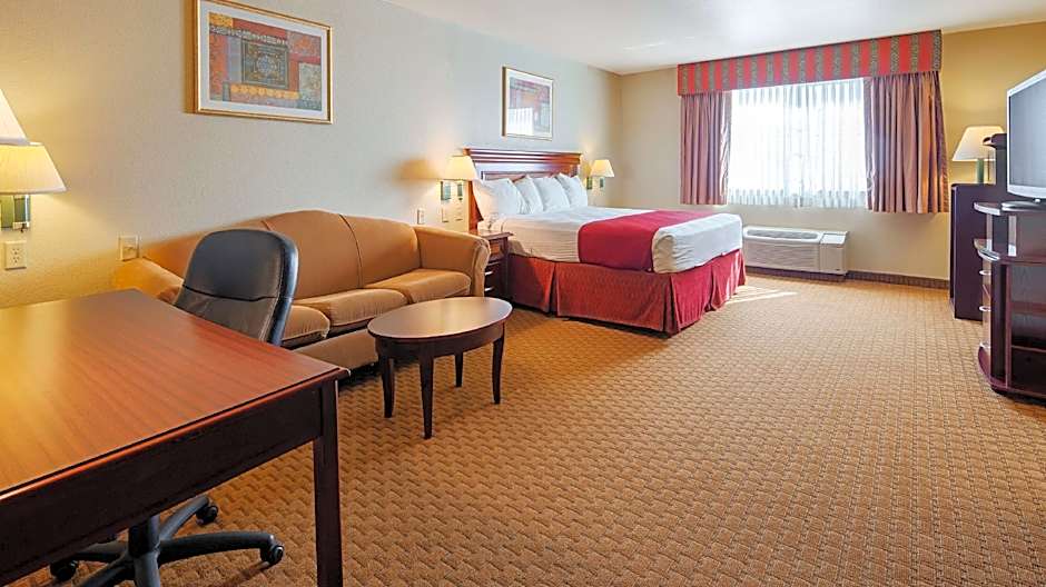 SureStay Plus Hotel by Best Western Quanah